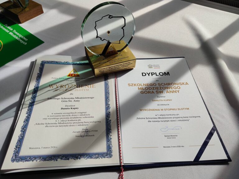 ZŁOTE WYRÓŻNIENIE